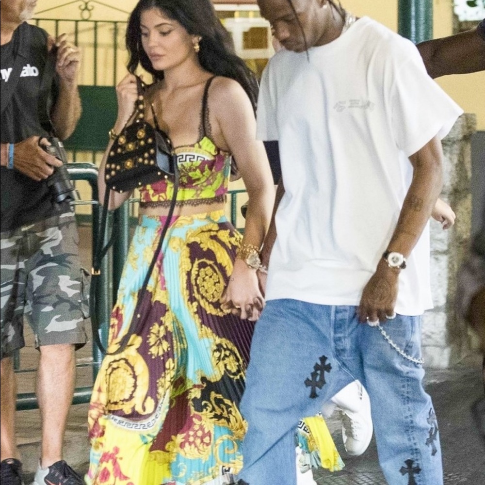 Versace Baroque Skirt - Kylie Jenner rocked it2019